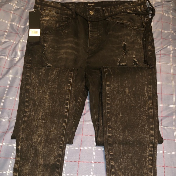 Men’s Kollar clothing - Picture 3 of 5